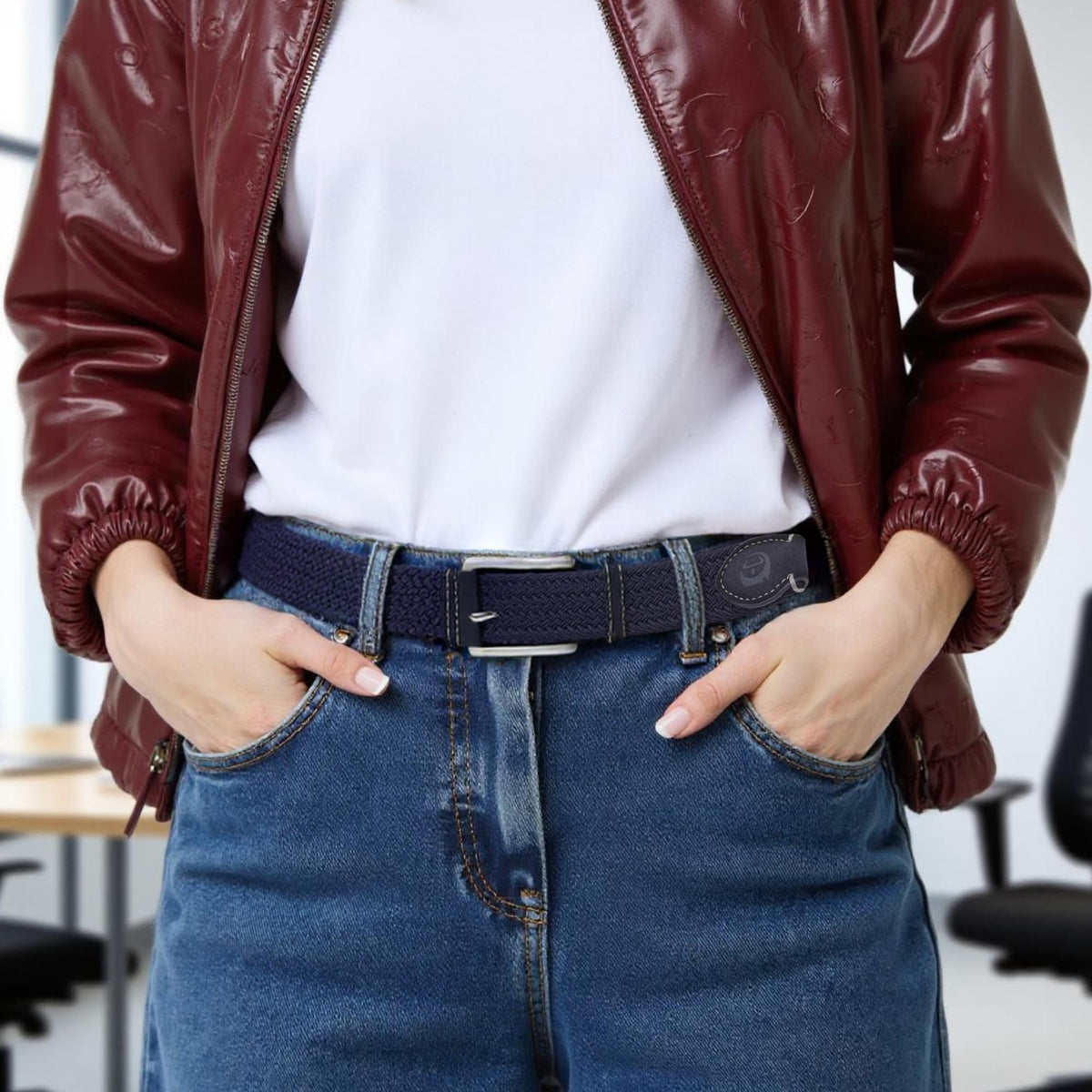 TOUGERJOY casual golf belt style emphasizes no-hole buckle for quick adjustment