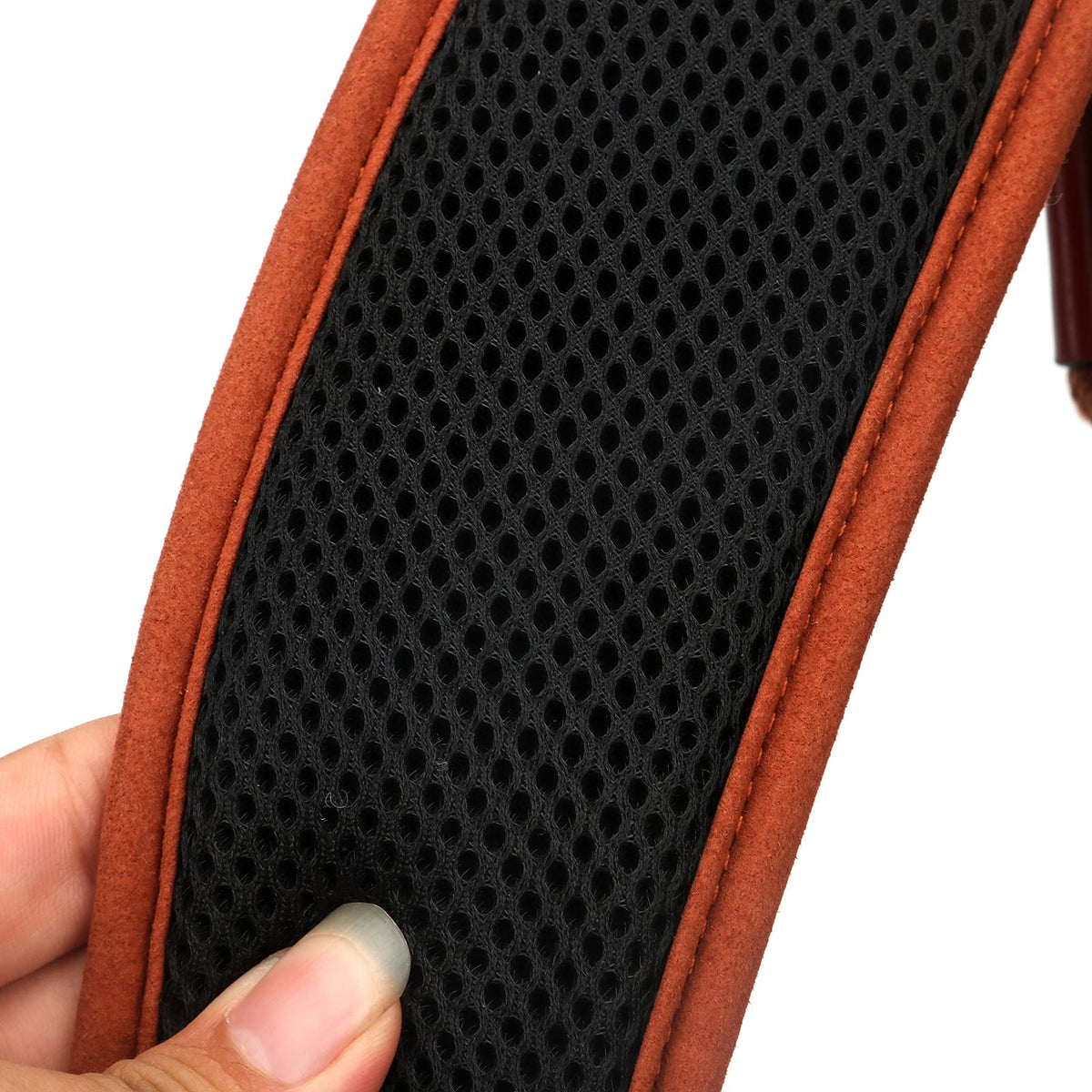 TOURBON 33 inch top pad protecting club heads during transport