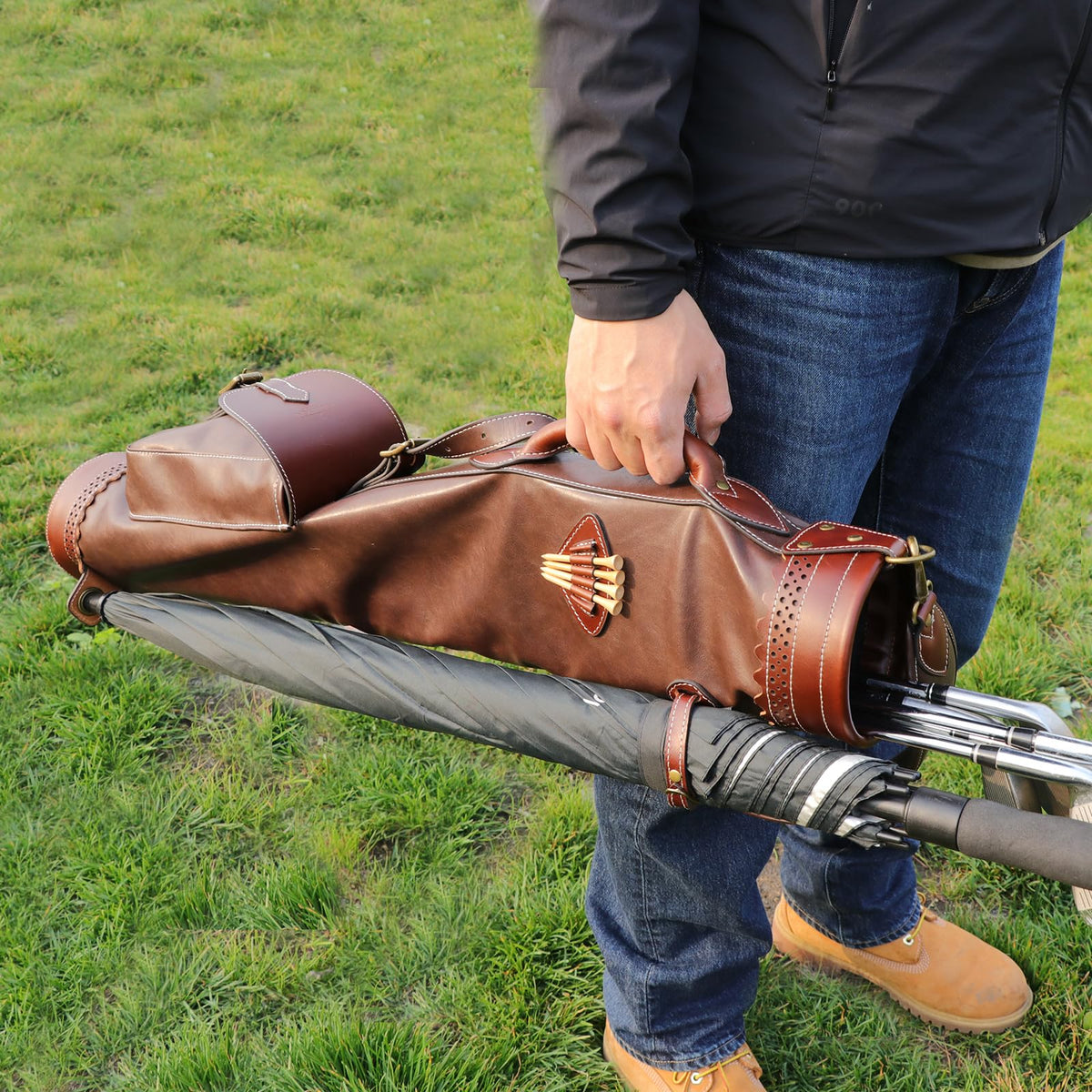 TOURBON sunday bag ideal for practice or walking the course.