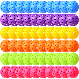 Tradder golf balls 40 holes close-up for stable flight practice