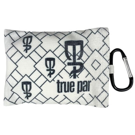 True Par Disc Golf Chalk Bag with extra chalk balls helps you start strong.