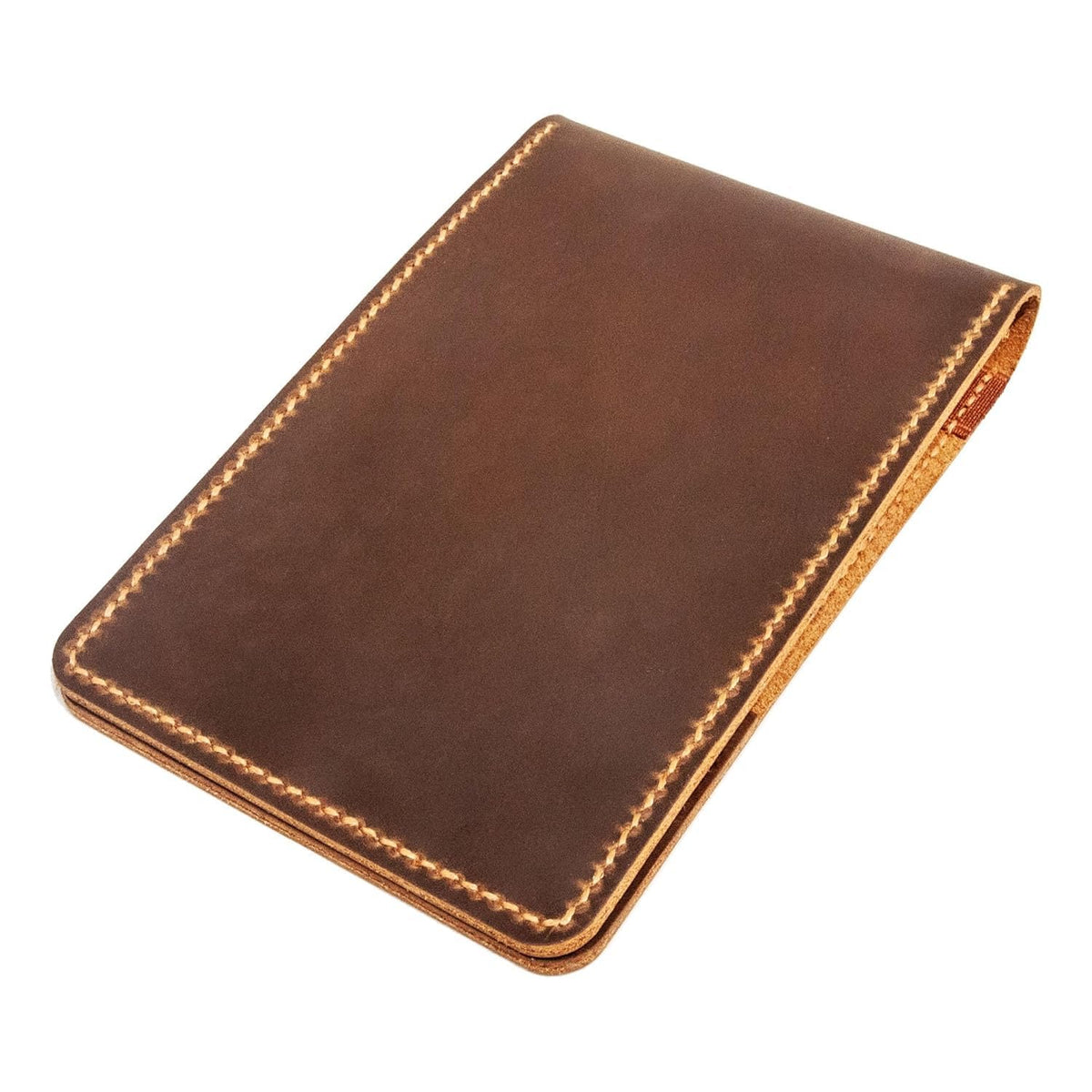 Gift-ready Turbosnail leather holder personalized for golf enthusiasts