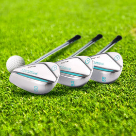 Twinsology wedge with stepped shaft and non-slip grip for confidence.