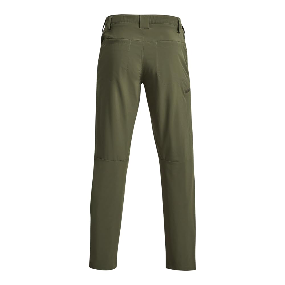 Under Armour Defender pants cargo and knife pockets for accessible storage