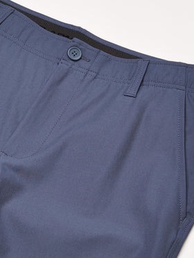 Under Armour Drive Pants water-repellent UA Storm finish keeps you dry.