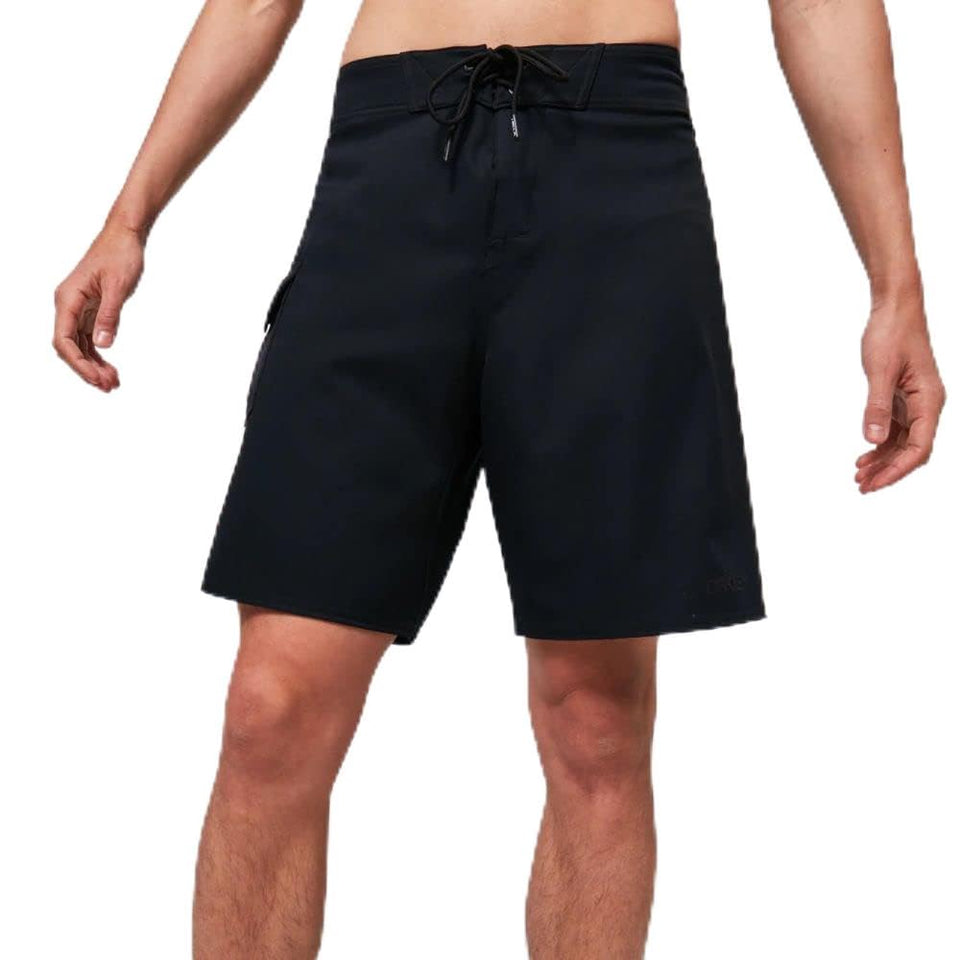 Under Armour Iso-Chill golf mock, front view, cooling comfort for warm-weather rounds.