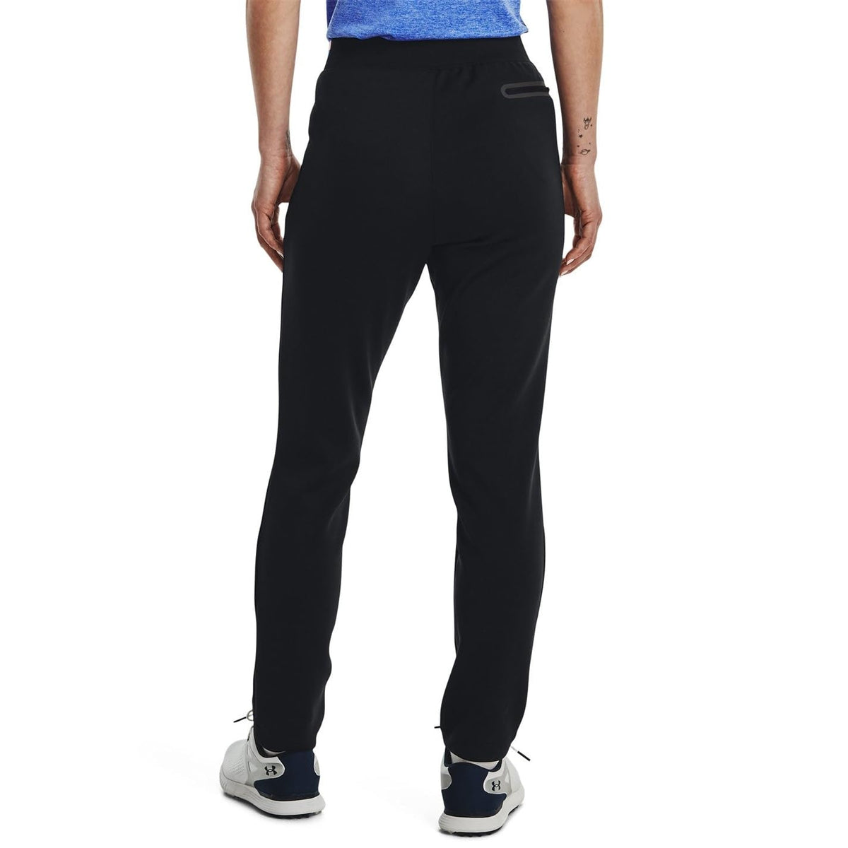 Under Armour Women's Links Pant waistband detail for comfortable fit.