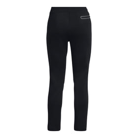 Under Armour Women's Links Pull-On Pant with open hand pockets for storage during exercise.