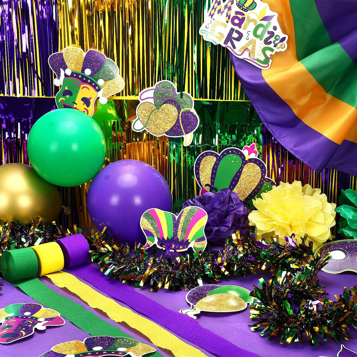 UPINS Mardi Gras tinsel curtain creates sparkling entryways