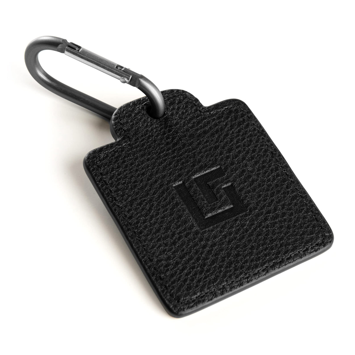 Uther Onyx-Clip Hub shows lychee leather durability for premium golf gear.