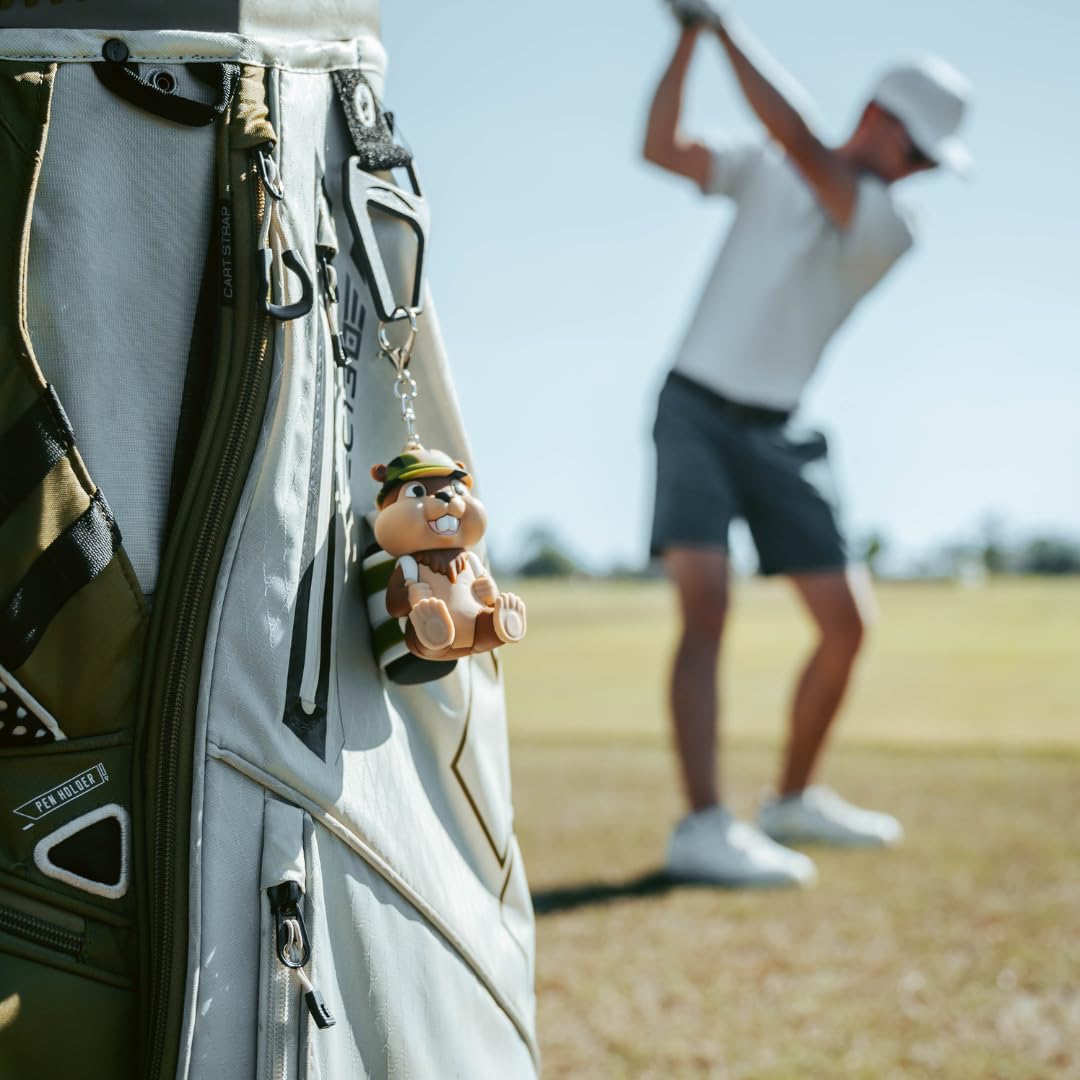 Four-tee holder in action during a round