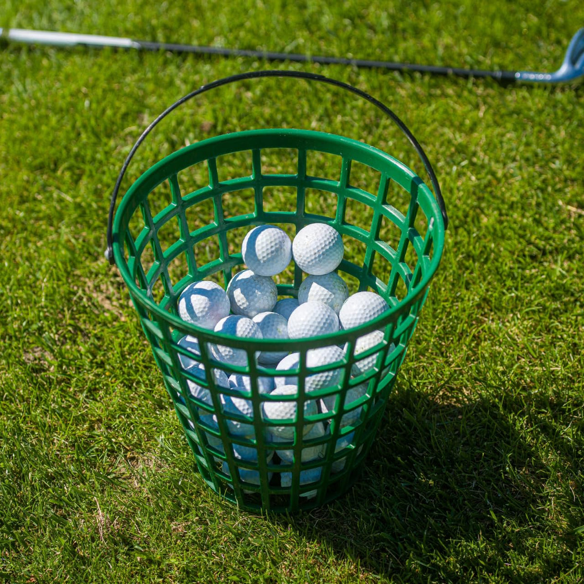 VANZACK open-top basket for quick ball collection.