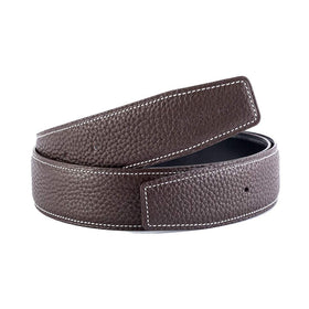Vatee's coffee leather strap closeup shows premium texture and finish.