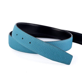 Vatee's light-blue belt strap texture detail highlights tear-resistant leather