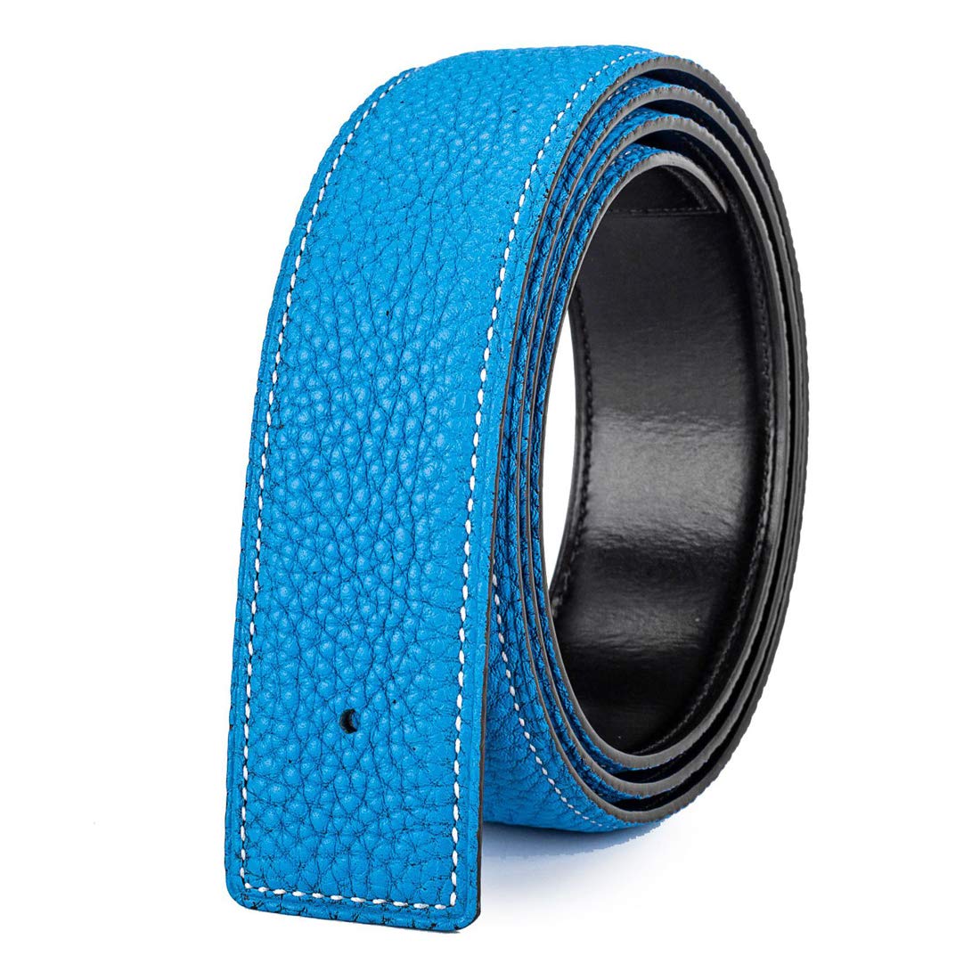 Vatee's premium leather closeup highlights durable material for everyday wear.