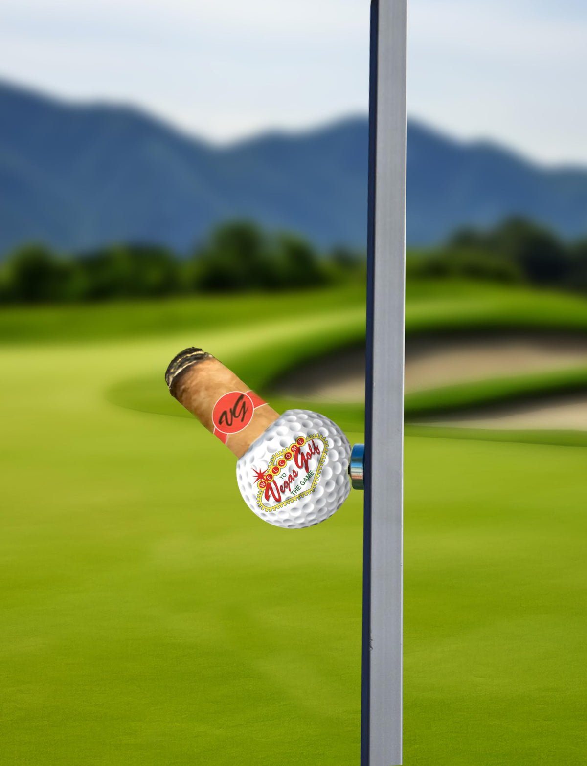 Vegas Golf internal metal pin grip keeps cigars secure while driving.