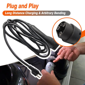 Vierzweites 10ft cord extended for easy reach in charging sessions.