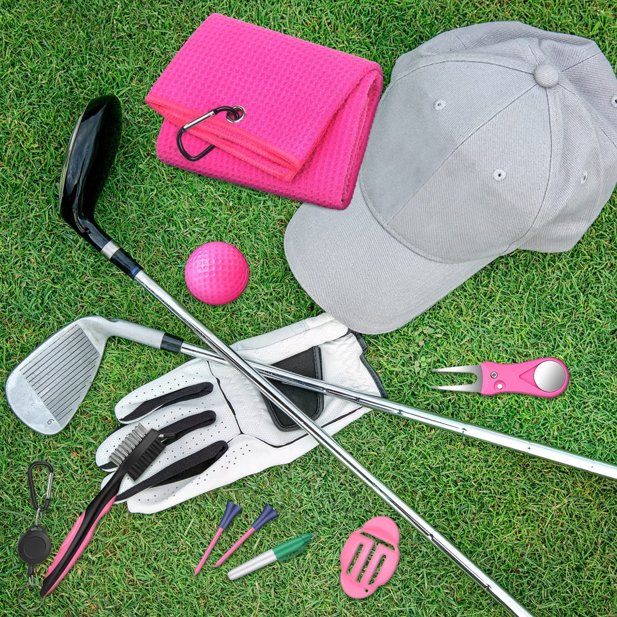 Wettarn pink microfiber towel with clip stays handy during rounds
