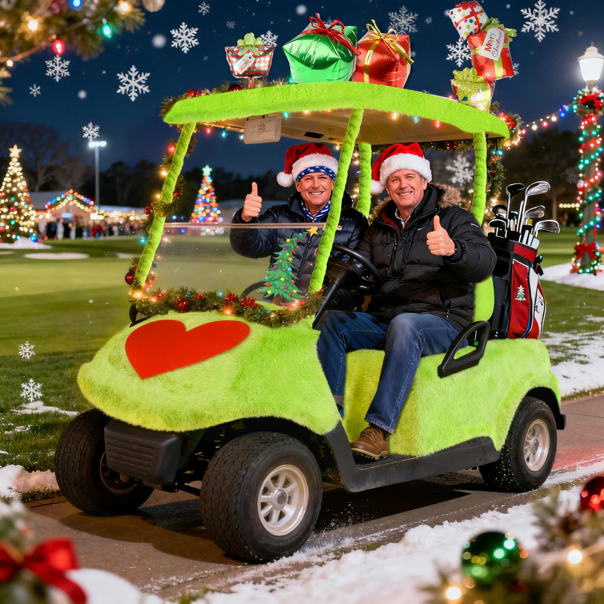 WHYMEO felt Christmas tree provides a warm focal point for outdoor displays.