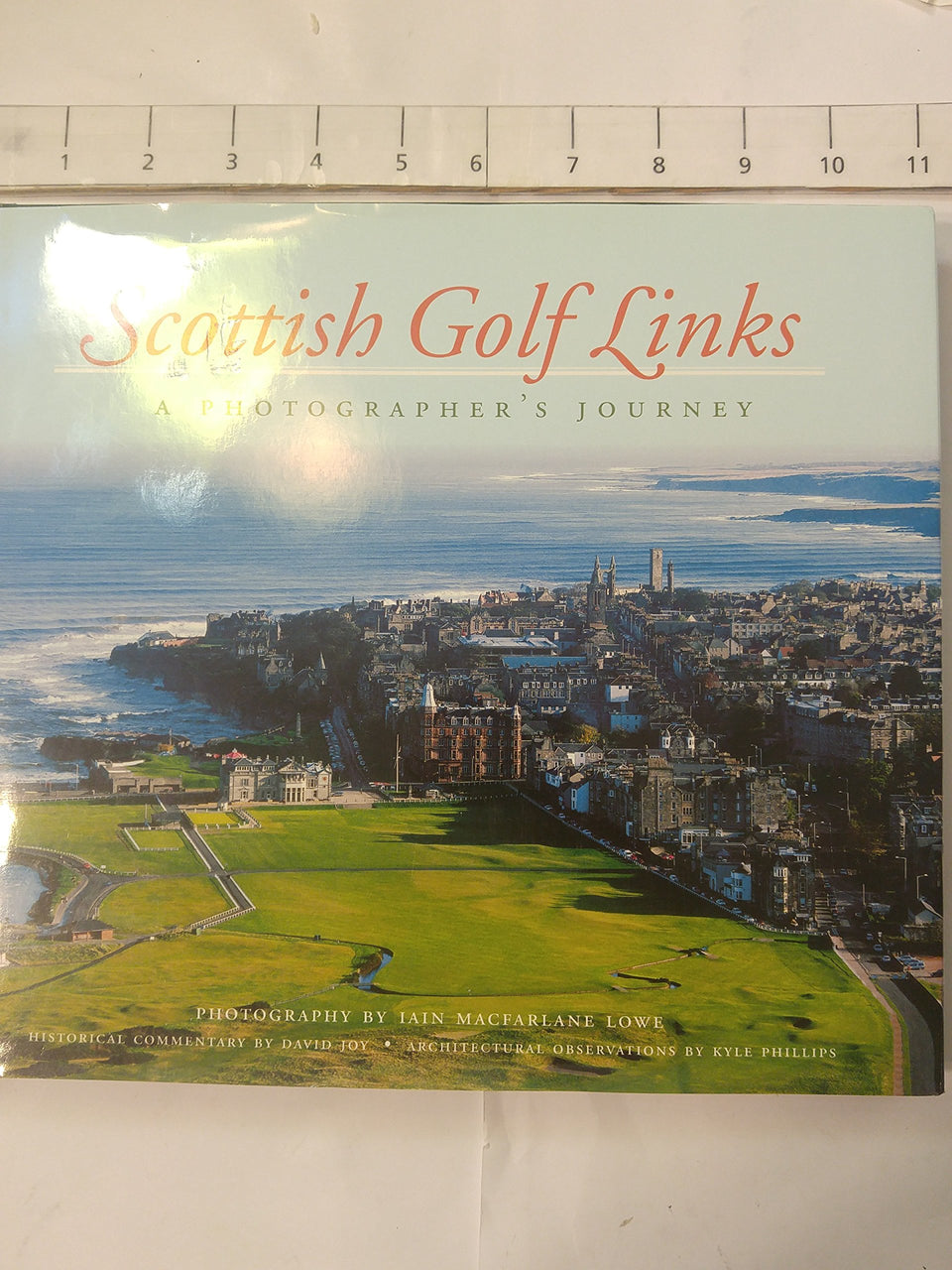 Wiley Scottish Golf Links: A Photographer's Journey cover—perfect for golf photography enthusiasts