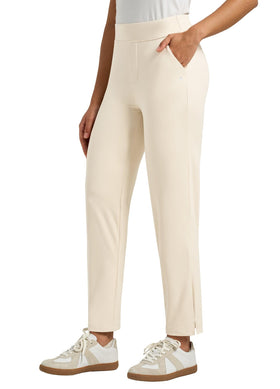 Willit waistband with inner drawstring provides secure comfort during travel