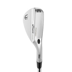 Wilson Staff Model ZM wedge precision-milling details convey sharp greenside feel.