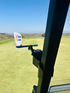 Bubble level helps align readings for consistent wind direction feedback.