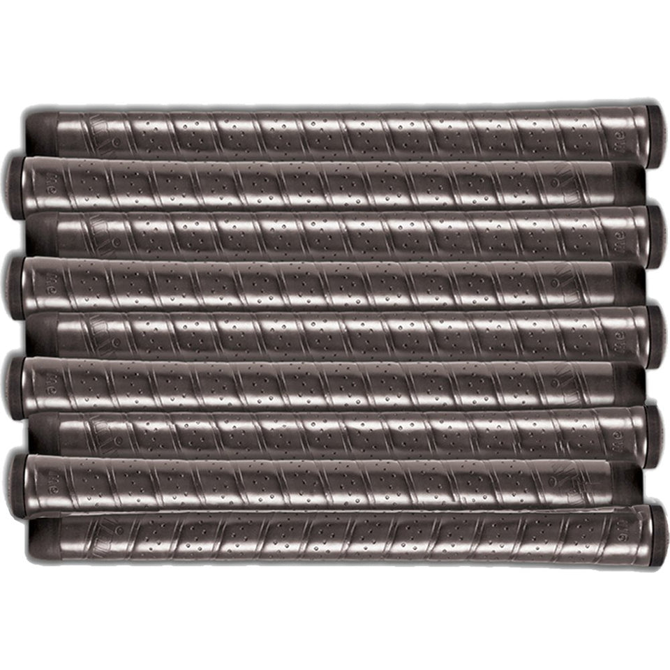 Winn Excel Wrap midsize golf grip in black offers consistent feel and reliable control.