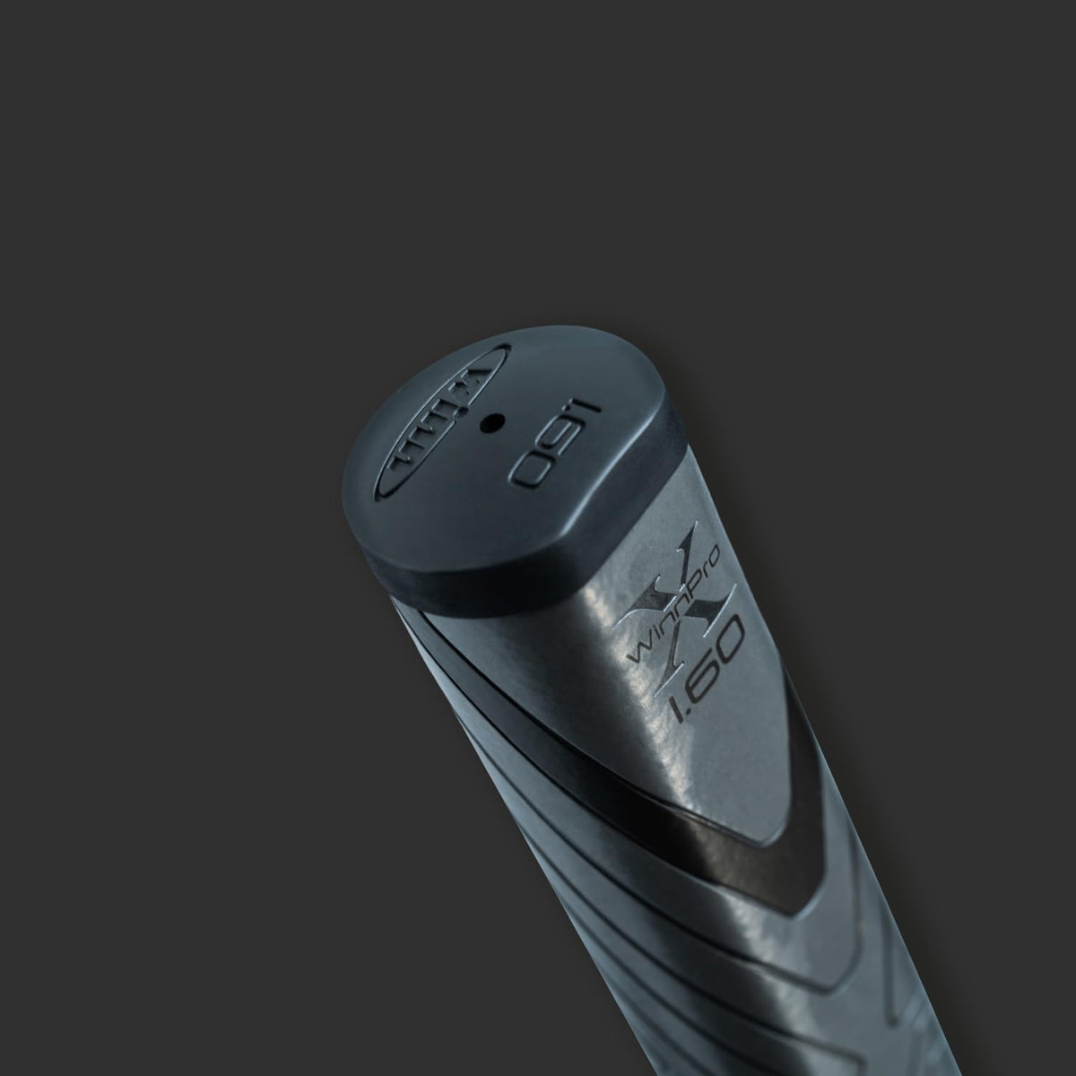 Winn Pro X 1.60 with WinnLite technology reduces grip weight for better balance.