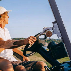 Woho magnetic clip on metal surface demonstrates hands-free use during swing