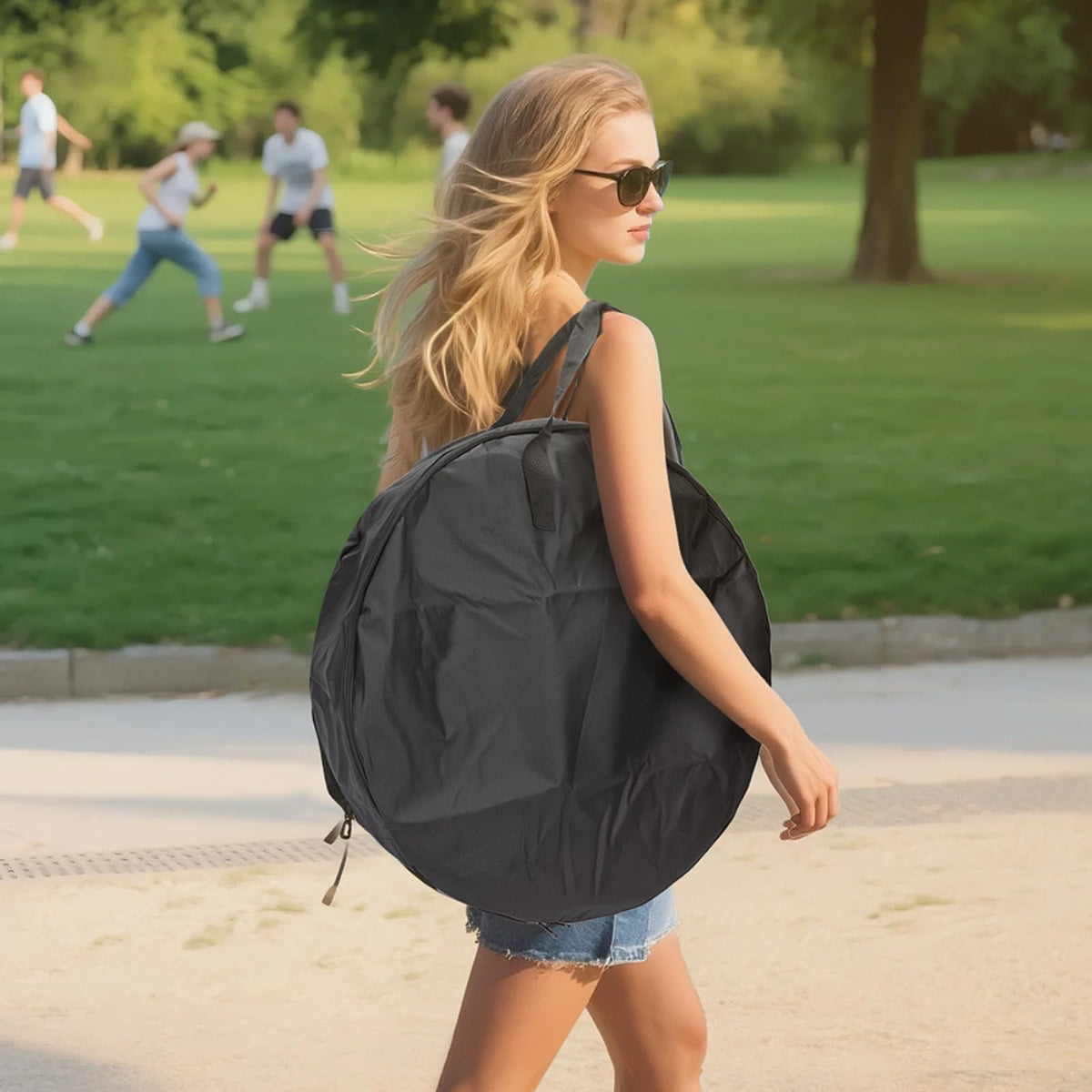 X-UFO Disc Golf Carrying Case easy storage when not in use