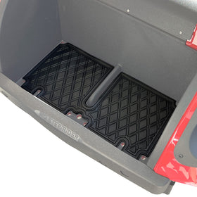 Diamond-pattern channels in Xtreme MATS divert sand and moisture