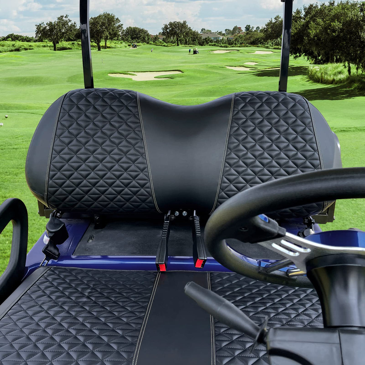 XUANYUDG0769 backrest cover with diamond stripes adds protection.