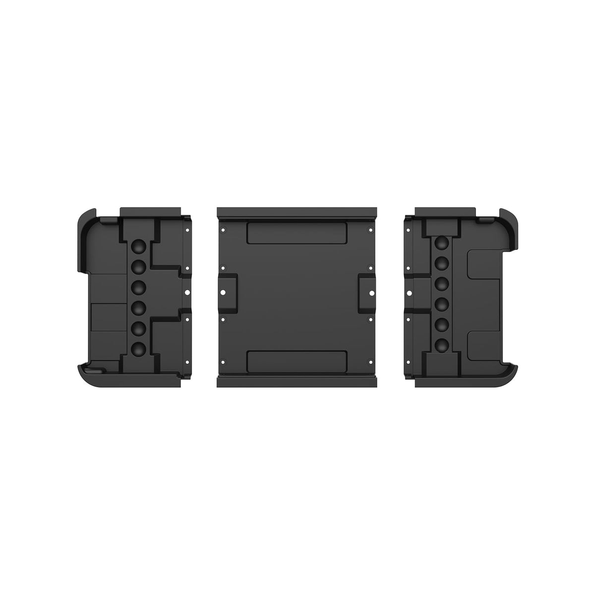 Space-saving design of XUTVOTOR keeps the cabin tidy on the go.