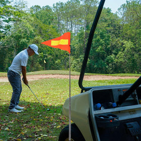 YARNOW orange flag with telescopic pole for versatile use on carts