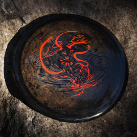 Yikundiscs Pro Worlds 2025 weight range and black color appeal for easy visibility.