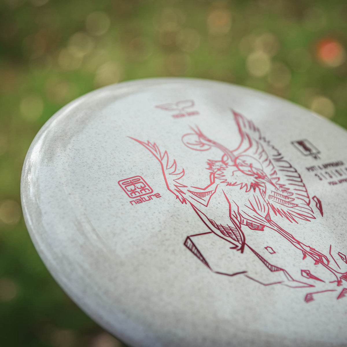 yikundiscs Yikun PDGA-approved logo view confirms standard size and weight.